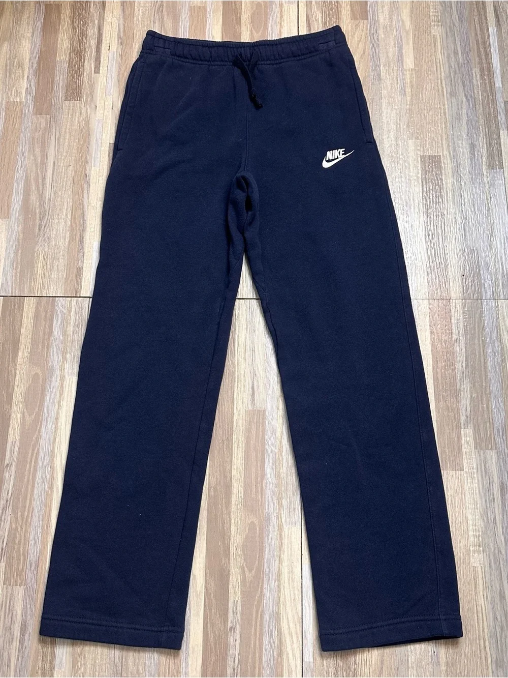 Nike Kids Navy Blue Sweatpants with White Embroidered Logo Youth Large
